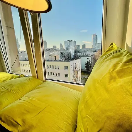 2 Wifi 300mbs 70'tv Netflix Hbo Max Apple Apartmán Varšava