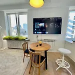 2 Wifi 300mbs 70'tv Netflix Hbo Max Apple Apartmán