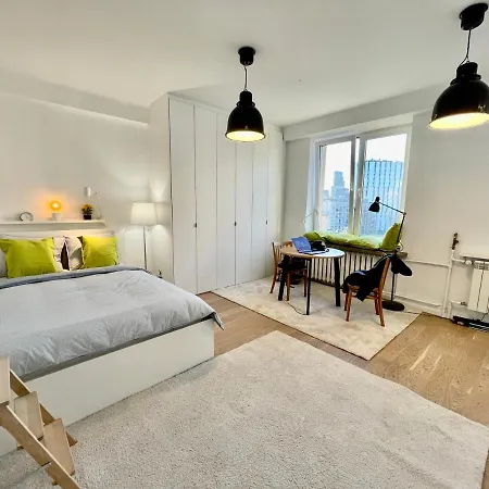 2 Wifi 300mbs 70'tv Netflix Hbo Max Apple